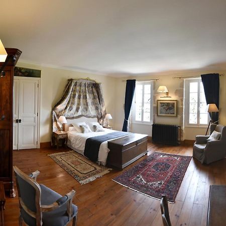مبيت وإفطار Vianne Chateau De Laroche المظهر الخارجي الصورة