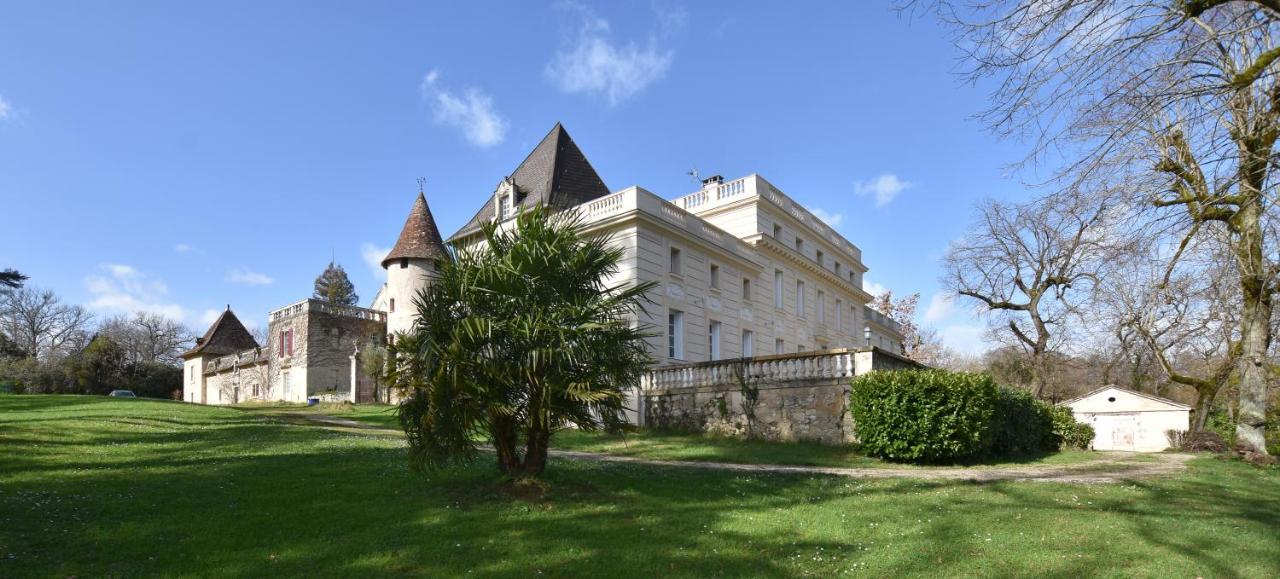 مبيت وإفطار Vianne Chateau De Laroche المظهر الخارجي الصورة